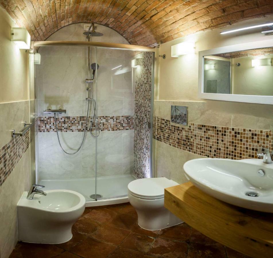 La Cantina Di Tonino Λούκα Εξωτερικό φωτογραφία
